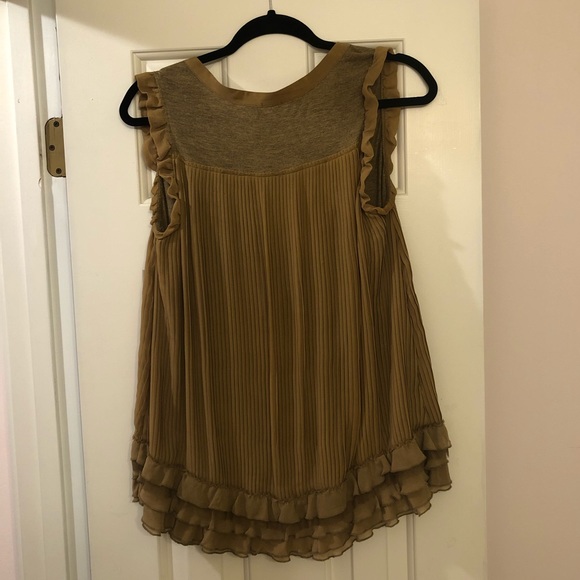 J. Crew sleeveless blouse in a pretty brown/green - Picture 2 of 4